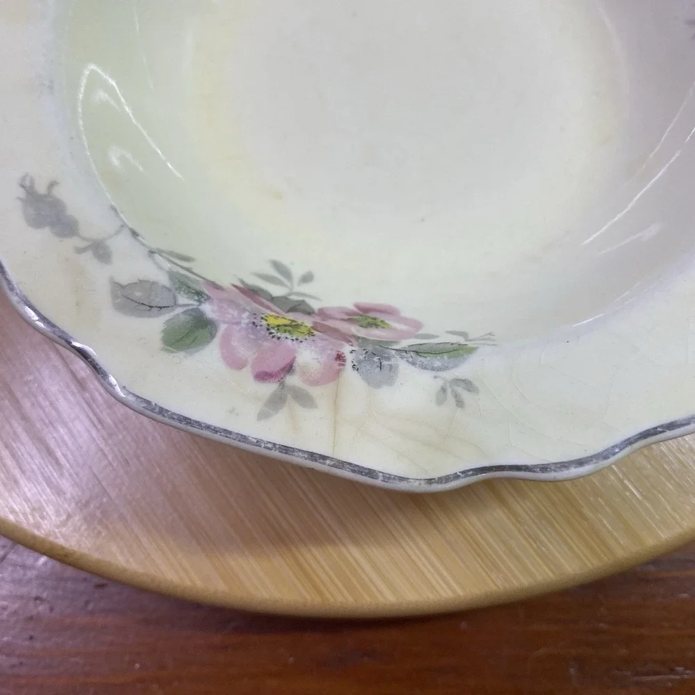 WS GEORGE Canarytone Serving Bowl Vintage USA‎ LIDO 187A See Pics. Make Offer